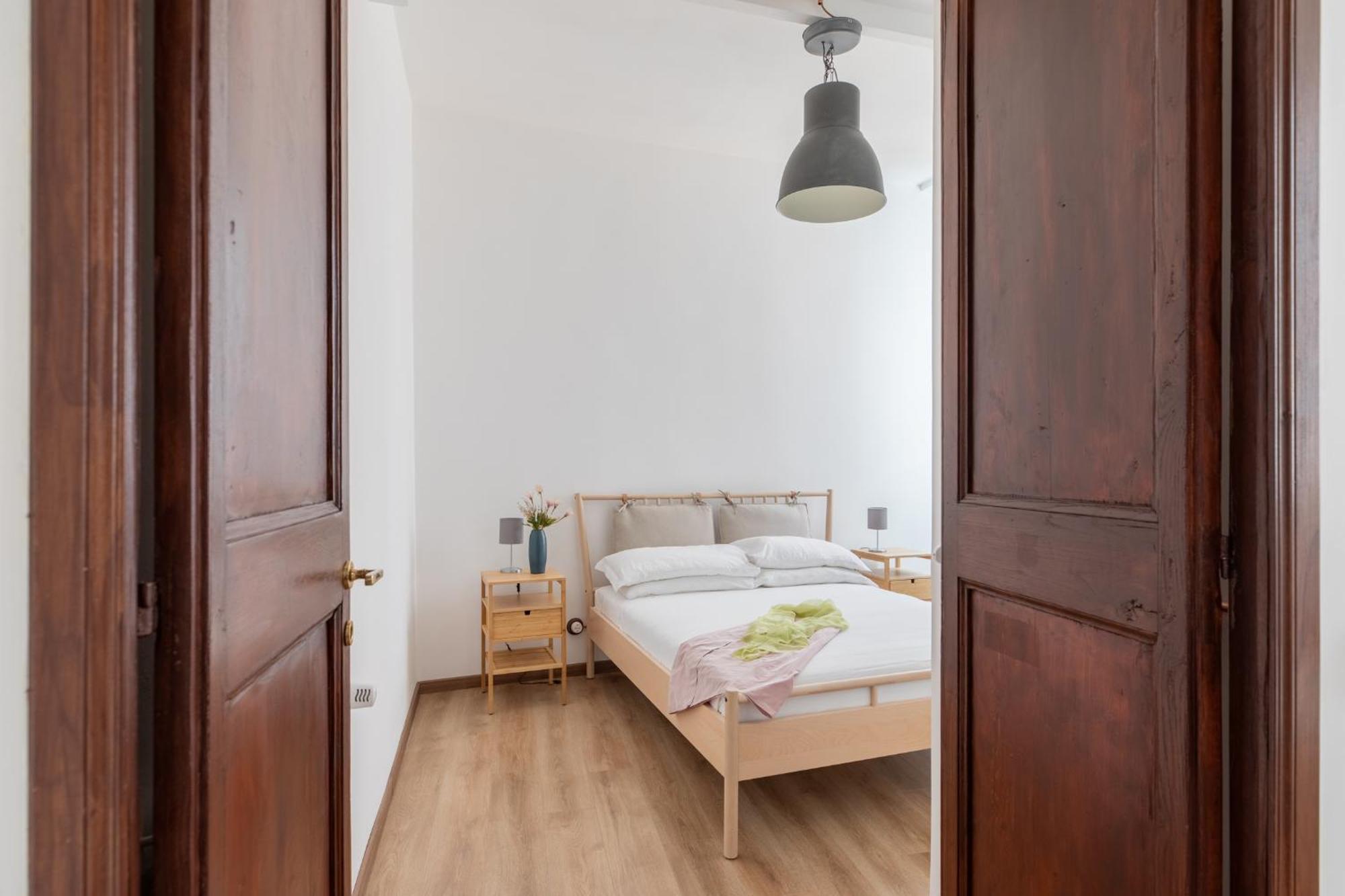 Iflat Bright Brand New 3-Bedroom Apt In Monti Рим Екстер'єр фото